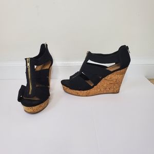 Women's black wedges